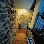 Casa Da Telhada Pequena *
