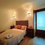 Dom wakacyjny Casa Da Telhada Pequena *