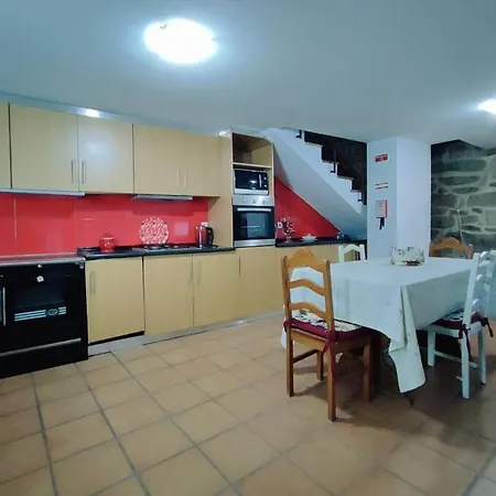 Casa Da Telhada Pequena *