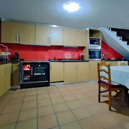 Casa Da Telhada Pequena