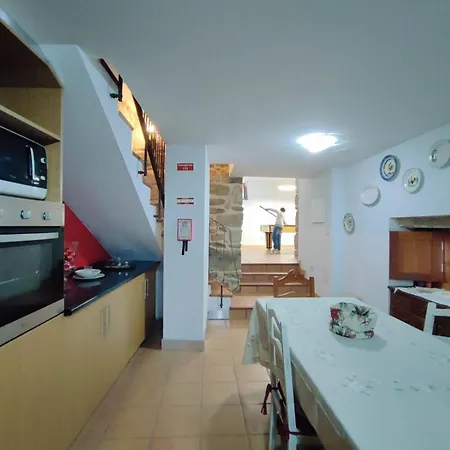Casa Da Telhada Pequena *