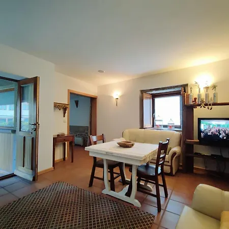 Casa Da Telhada Pequena * Melgaço