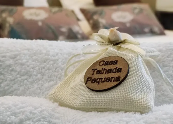 Casa Da Telhada Pequena *